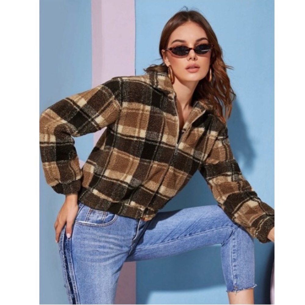 ROMWE 🤎 1/2 Zip Crop Plaid Teddy Jacket - Picture 2 of 14